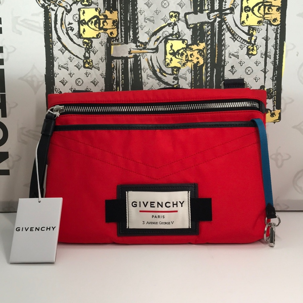 NWT Givenchy Red Downtown Flat Crossbody Bag Men’s Authentic